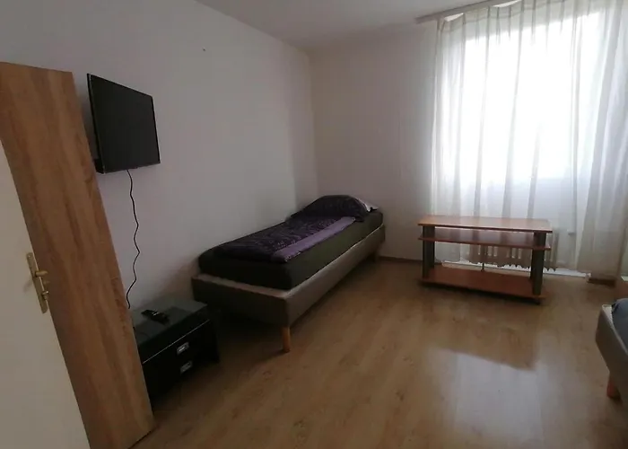 公寓 Dim Monheim *